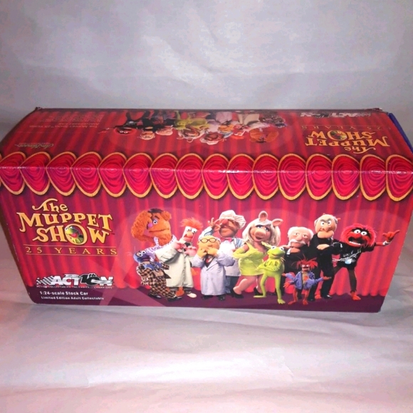 Nascar Bobby LaBonte Muppet Race Car 25 Years - Picture 5 of 8